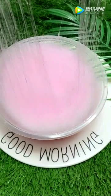 买了一块超小冰山泥,朋友都说买贵了,玩了后就不这么觉得!