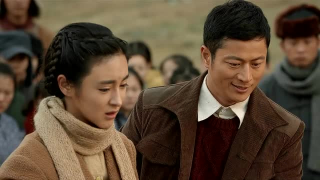 《大牧歌》邵红柳跪在许静芝面前感激她的救命之恩