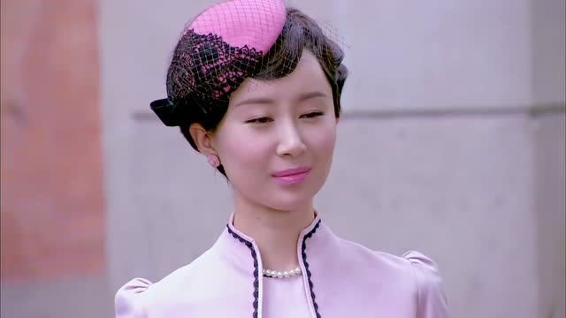 烽火佳人:杜若欢出嫁全家人都愁眉苦脸,黎绍峰要掀婚纱却被拒