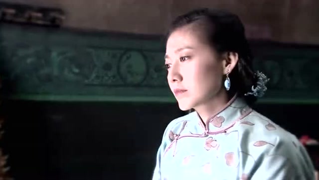 刀客家族的女人:无法生育的莲花,把枪对准了蛇娃