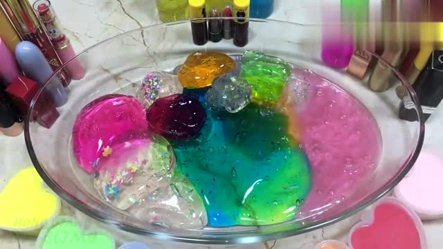 土豪玩史莱姆混泥,化妆品和粘土一个都不能少