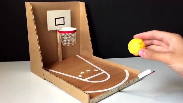 真是奇迹般的发明,自制迷你篮球架,可以很好的练习投篮技术!