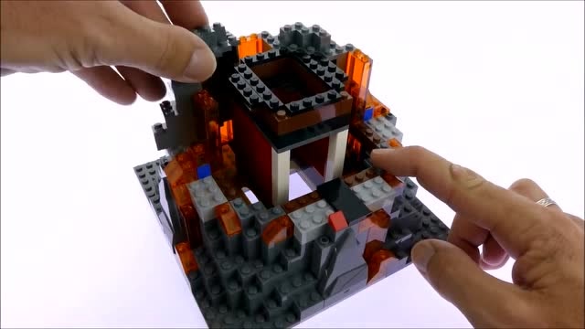 乐高玩具之组装一座小火山