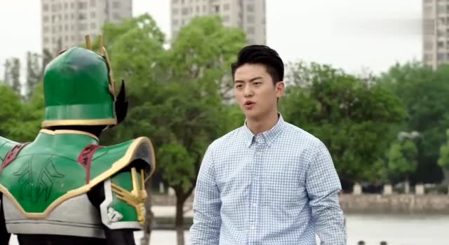 群英传奇:刘沛竟然袭击"自己人",原来是有人偷走"英雄牌"!