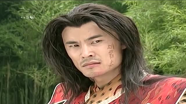 雄霸残暴,儿子要和他断绝关系,却被父亲在脸上刻"雄霸之子"四字