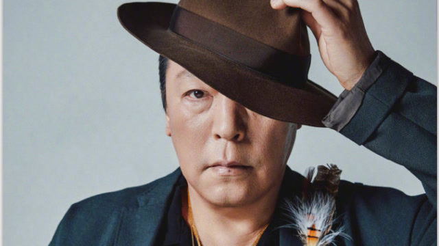 倪大红化身时尚大咖,名牌加身潮气十足,网友:苏大强别作了