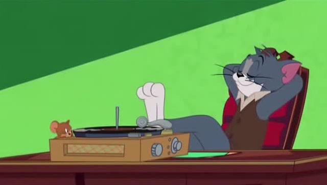 新猫和老鼠 汤姆高兴地听着音乐