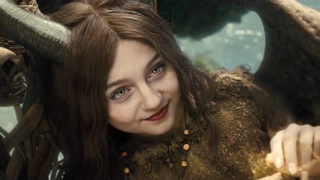 森林里的仙子玛琳菲森幼时简直美得不要脸