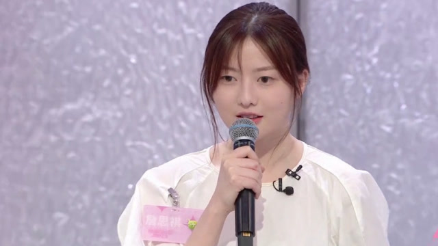 明日之子:詹思祺演唱歌曲《风也跟着唱》,声音婉转好听!