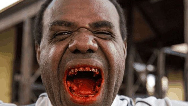 连吃20年槟榔,会有啥变化?"割脸小伙"痛哭:像嚼自己的肉!