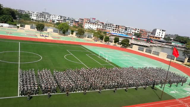 潭东中学2019年军训会操——动作展示1