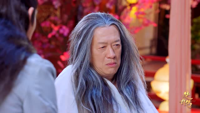 楚乔传:作恶多端的宇文席,被两位神秘女子几句话,吓得瘫倒在地