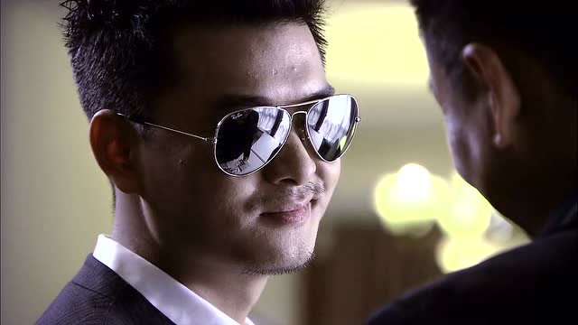 徐伟豪给小编十万块,最后把他打得流鼻血,痛快