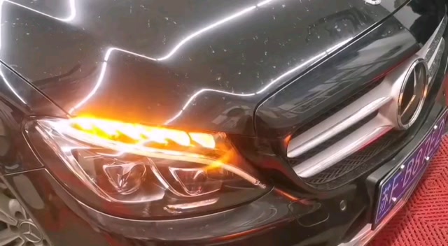 奔驰c级w205低配升级原厂高配led大灯,解锁一摸蓝,智能随动等原厂功能