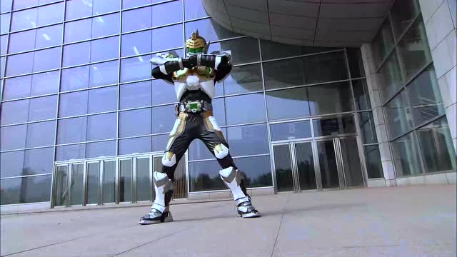 铠甲勇士铠传金刚山海拳是金刚特有拳法由术修者传授