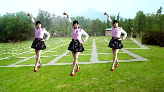 现代自由舞步《的士高》歌舞开场曲,好听好看,动感十足!