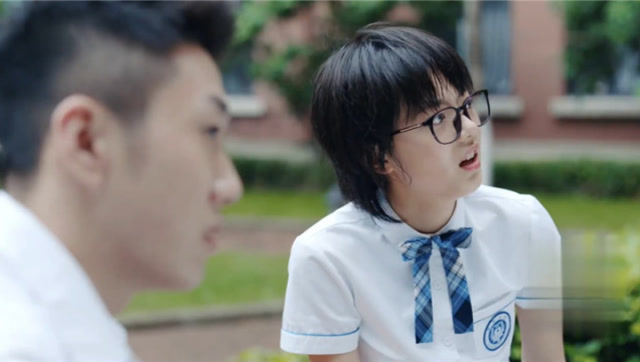 钱三一看林妙妙与江天昊关系亲密,立马过去捣乱,这是吃醋了?