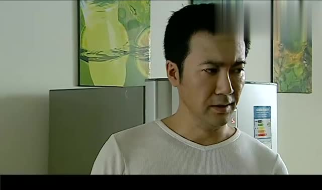 警中英雄:冷赫男洗澡不关门,被张双成吐槽,谁娶她就是造孽!