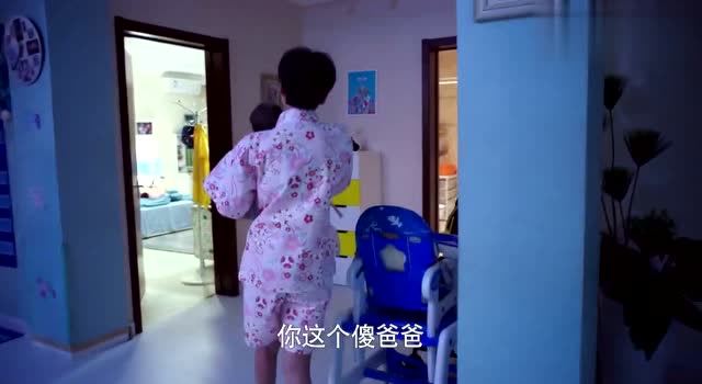 会格斗的媳妇惹不起,没吃媳妇做的饭,丈夫进门就挨揍