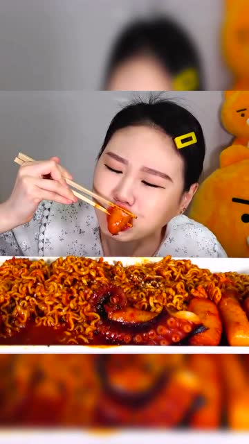 韩国吃播吃红到发黑的火鸡面这么大份都能吃完么