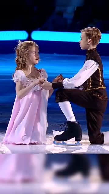 冰舞:哇哦,像童话一般,王子和公主的故事!