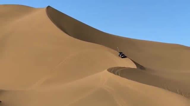 沙漠越野骑刀锋图片