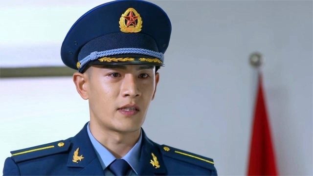 青春集结号:任天行体检没通过,心情不好跑去酗酒,竟敢强行闯岗