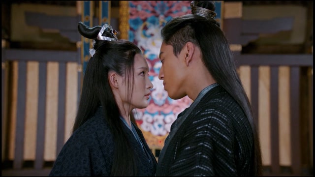 《狼殿下》王大陆cut32:渤王马摘星互撩大现场,狂撒狗粮