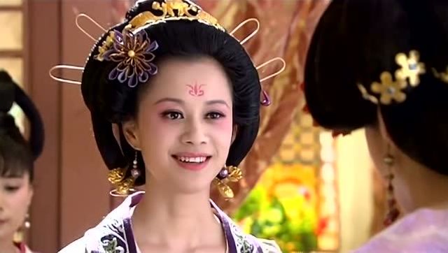 梦回唐朝:陶婕妤容貌出众,袁天罡看出端倪,她那张脸是已死之人