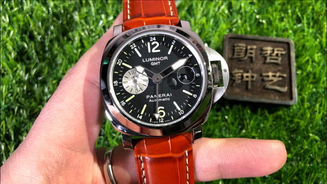 朗哲钟艺:vs沛纳海088泡泡镜日历,luminor系列经典款