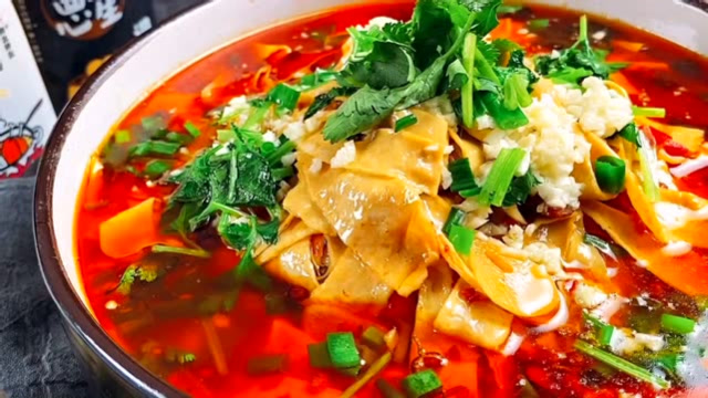 原汁豆腐皮做的水煮豆皮比肉还美味