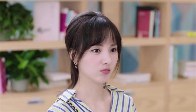 韩若曦得不到爱情,事业也不要了,是个狠人