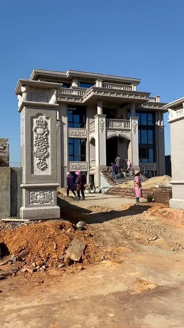 大理石门柱就是大气下次给你们带来大门安装效果.#农村自建别墅