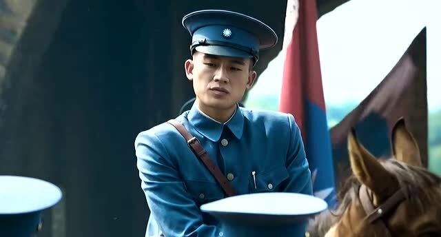 来看看叶军长的压迫感,东征讨蒋气势太足了,建议反复观看!