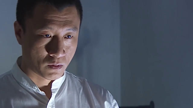 征服:在爱情与道义面前,刘华强选择道义,只为帮弟弟报仇