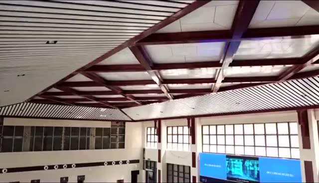 林口南站:牡佳高铁上的"林间木屋"