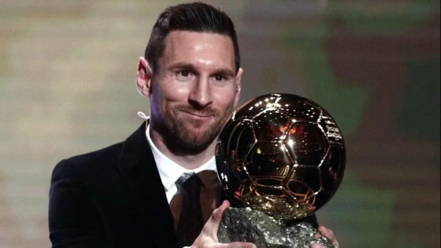 2019年梅西获得第6座金球奖,成为历史第一人!