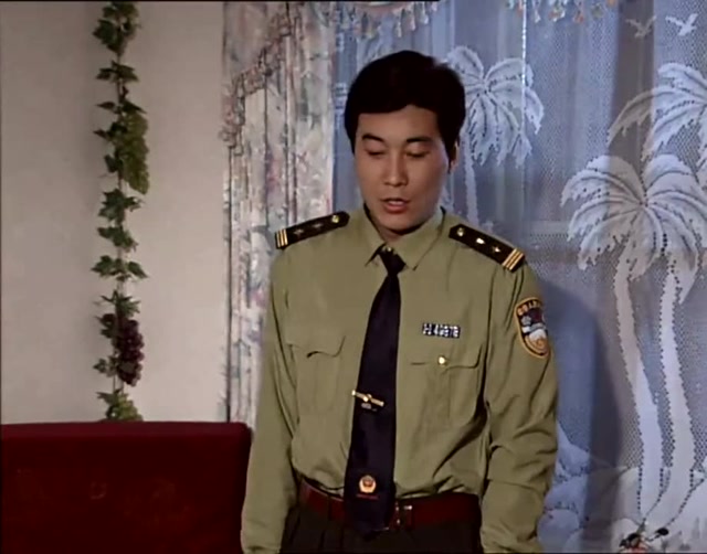 命案黑手:钱箱子突然开了,会计急哭了,满地的钱被人抢着捡
