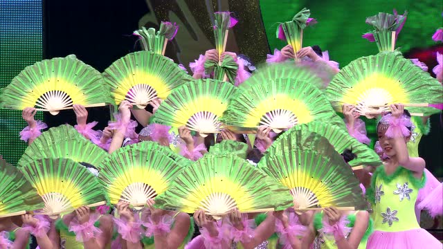 2017少儿频道少儿春晚《茉莉花》