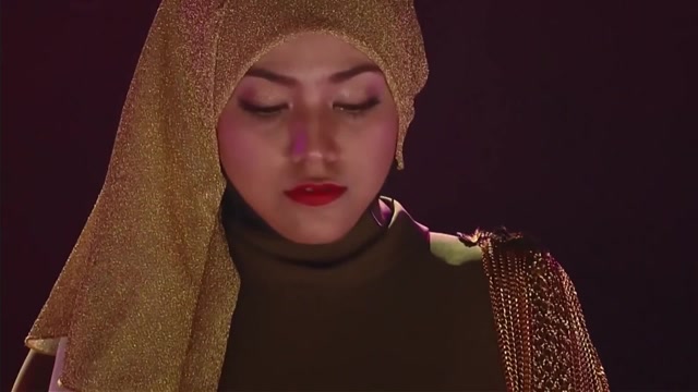 茜拉《洋葱》唱得心碎了一地!