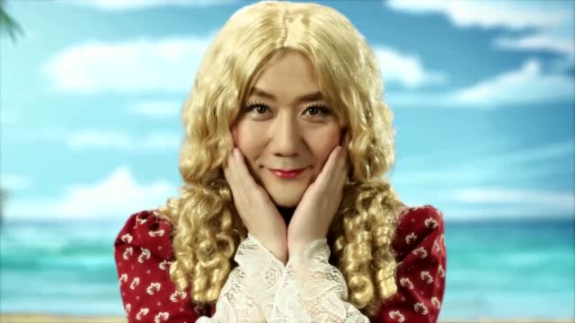 筷子兄弟 - 小苹果,中国神曲,名不虚传