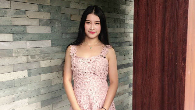 《全民放轻松》之畅游天露山 李婧瑜专访