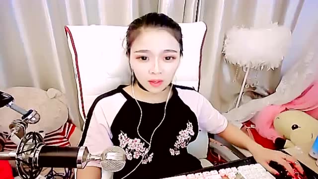 陈翔六点半:妹爷真大方,出手就是二十万让蘑菇头离开自己女儿