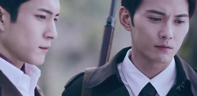 徐正溪穿军装真是太帅了,不过怎么还是可怜的男二号