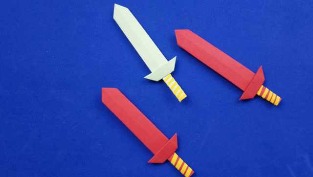 2分钟教你怎么折帅气的大宝剑,送给孩子能玩儿半天,手工视频