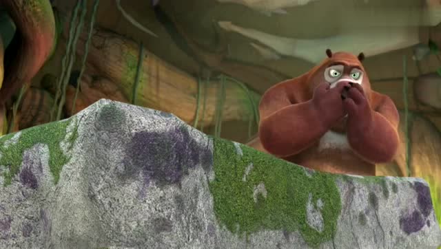 熊出没:熊二从化粪池里捡到一个石头做枕头,臭死了