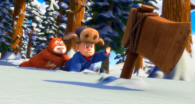 光头强和熊大抢斧头,2个小冤家打架都这么萌萌哒