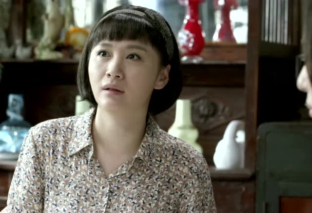 《幸福照相馆》苏春玉和苏春燕商量着给苏万梁找老伴