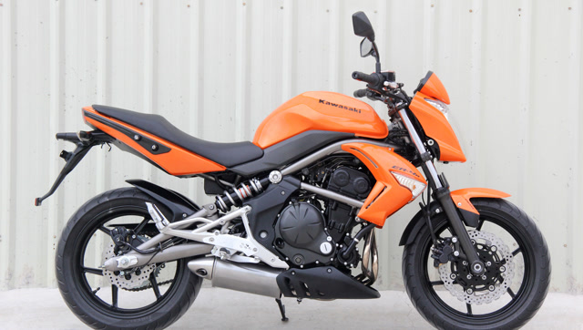 骏联车行2011年川崎er4n abs