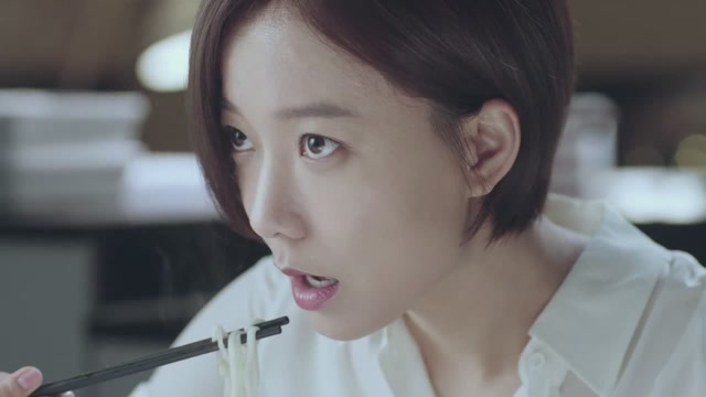 急诊科医生,秦宇宁跟江晓琪求婚了吗?太简单了!